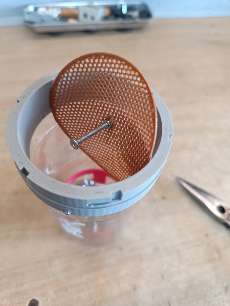 Piège à frelons sélectif – Image 3